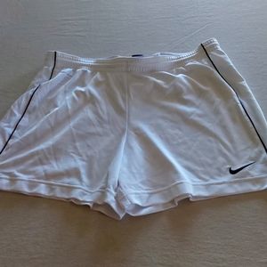 Nike women's athletic shorts Size L